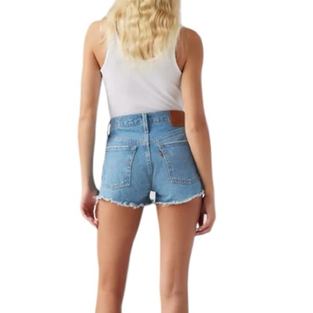 Levi ORIGINAL FIT HIGH RISE WOMEN'S SHORTS High Rise Cutoff. Blue. Size 31. #716 - Picture 2 of 9